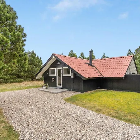 Holiday home Rumena - 800m From The Sea In Western Jutland By Interhome *