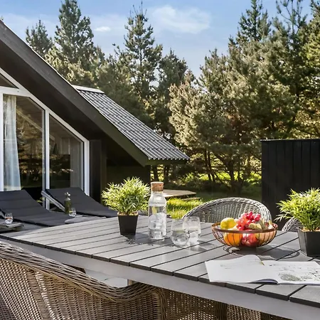 Rumena - 800m From The Sea In Western Jutland By Interhome * Blavand